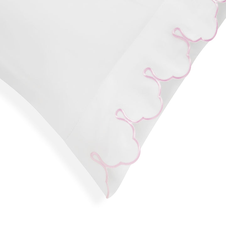 Scalloped Embroidered Sheet Set